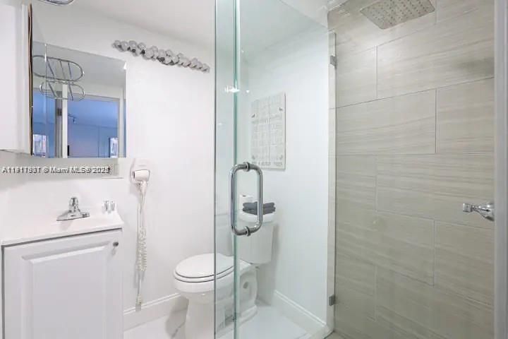 En Renta: $1,375 (0 camas, 1 baños, 300 Pies cuadrados)