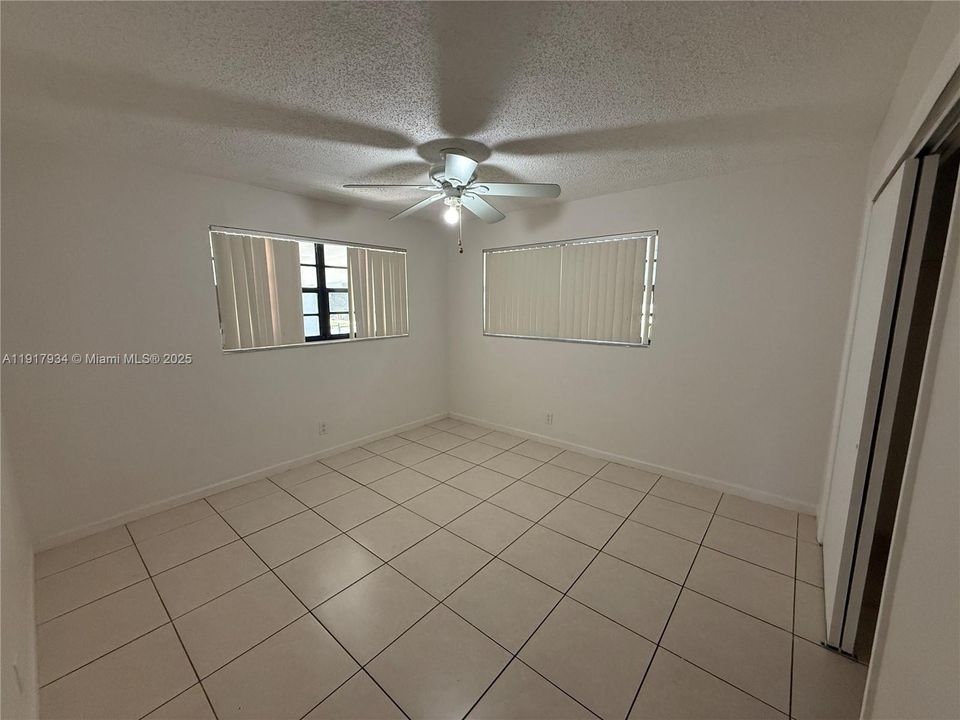 Recently Rented: $2,000 (2 beds, 1 baths, 850 Square Feet)
