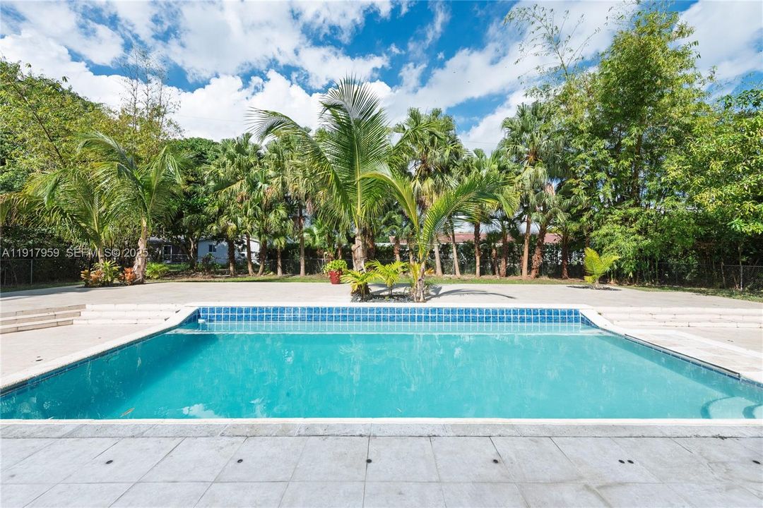 В аренду: $6,000 (4 спален, 3 ванн, 3021 Квадратных фут)