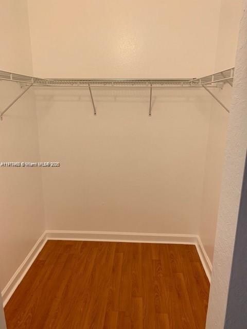 Active With Contract: $2,400 (3 beds, 2 baths, 1386 Square Feet)