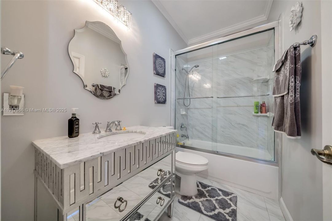 待售: $599,995 (4 贝兹, 3 浴室, 2096 平方英尺)