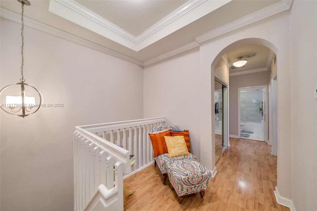 2nd floor open hallway