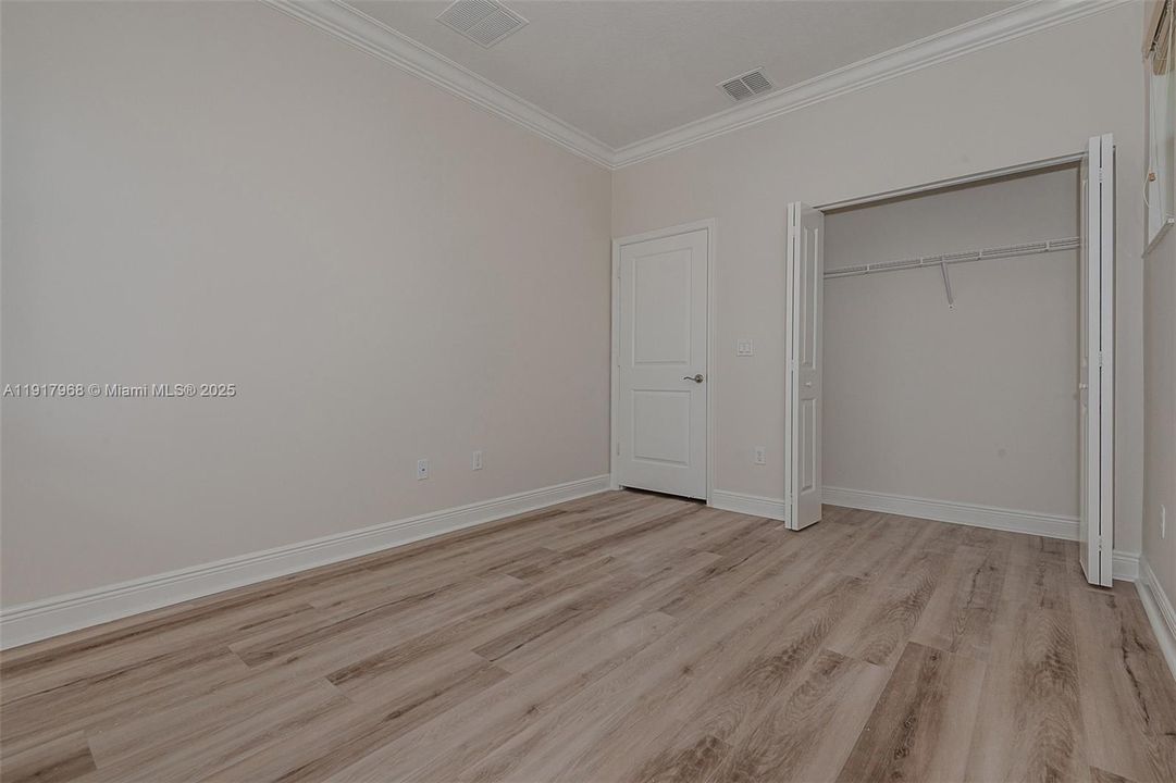 合同活跃: $567,500 (3 贝兹, 2 浴室, 0 平方英尺)