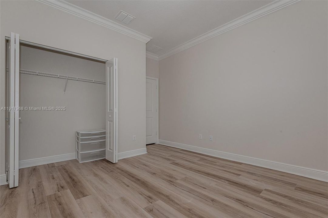 合同活跃: $567,500 (3 贝兹, 2 浴室, 0 平方英尺)