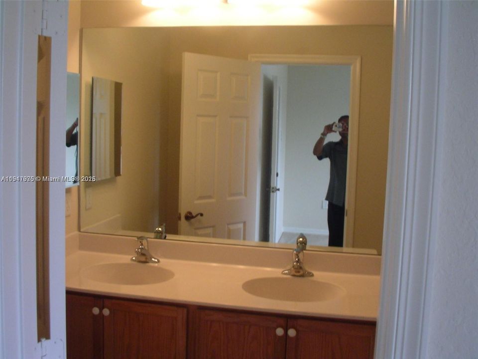 待售: $441,000 (3 贝兹, 2 浴室, 1446 平方英尺)