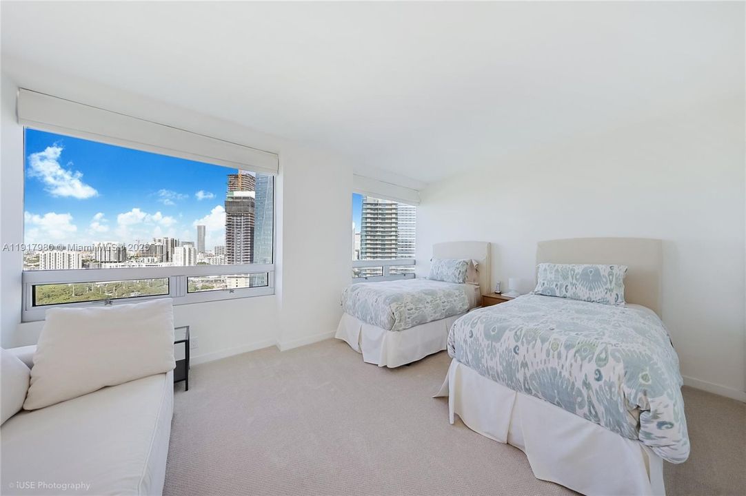 2nd Bedroom City Views