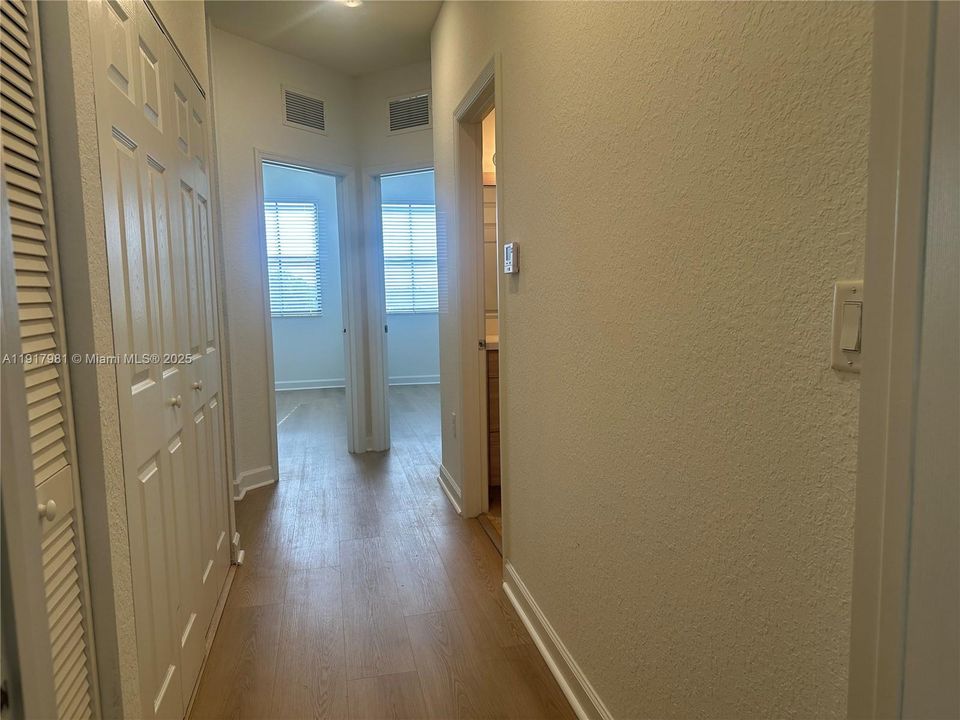 Active With Contract: $3,000 (3 beds, 2 baths, 1701 Square Feet)