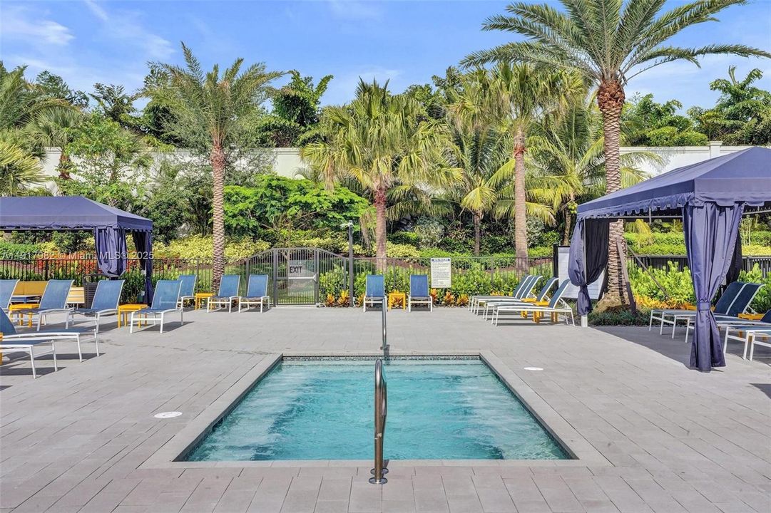 For Rent: $16,000 (5 beds, 6 baths, 4932 Square Feet)