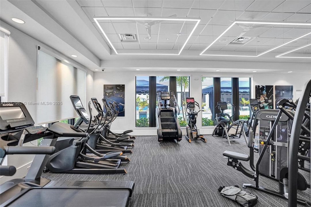 For Rent: $16,000 (5 beds, 6 baths, 4932 Square Feet)