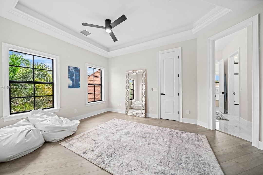 待售: $1,799,000 (4 贝兹, 4 浴室, 3400 平方英尺)