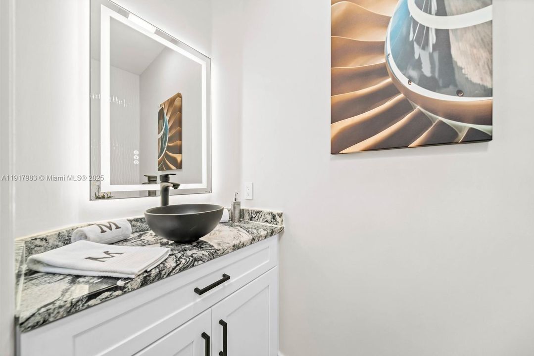 待售: $1,799,000 (4 贝兹, 4 浴室, 3400 平方英尺)