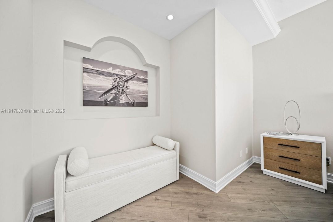 待售: $1,799,000 (4 贝兹, 4 浴室, 3400 平方英尺)