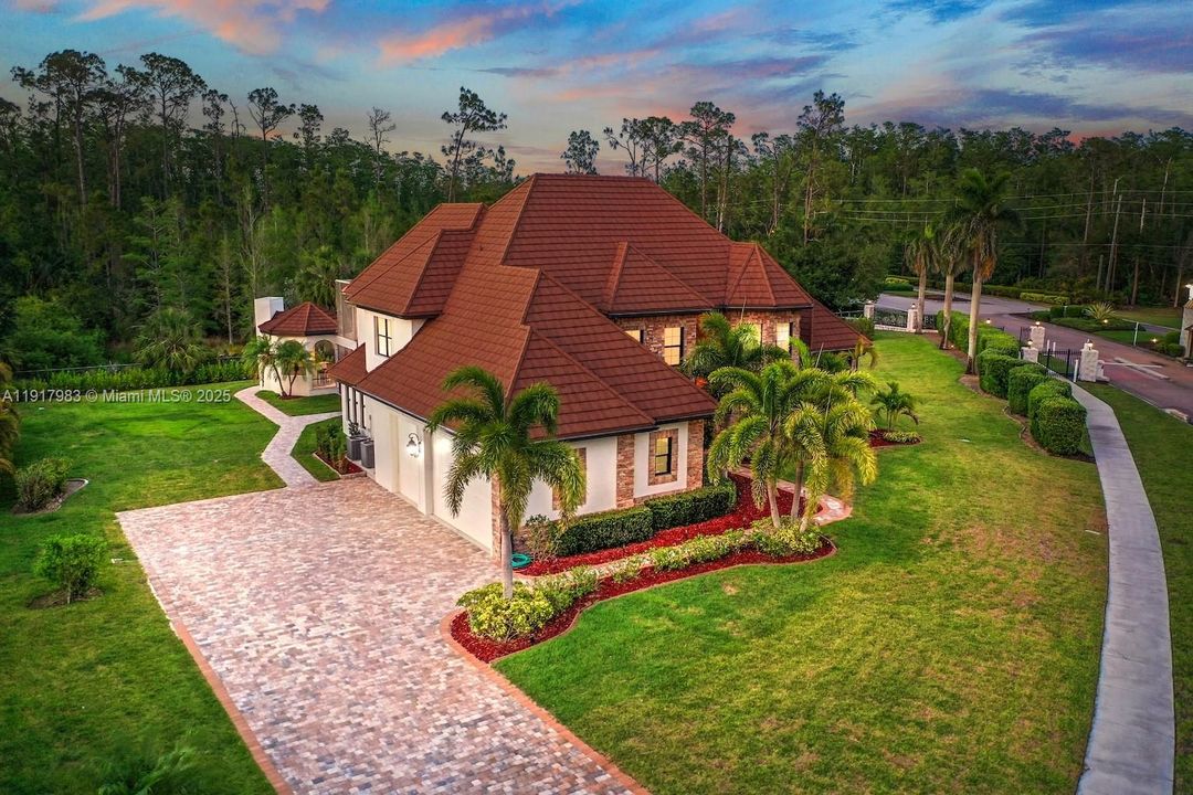 待售: $1,799,000 (4 贝兹, 4 浴室, 3400 平方英尺)