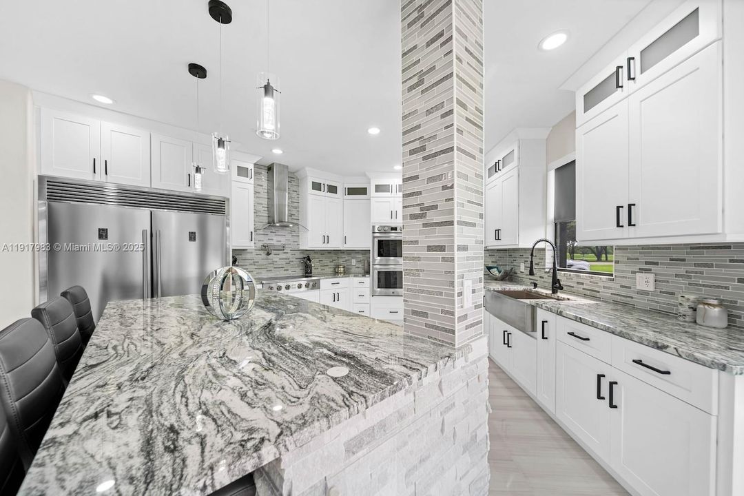 待售: $1,799,000 (4 贝兹, 4 浴室, 3400 平方英尺)