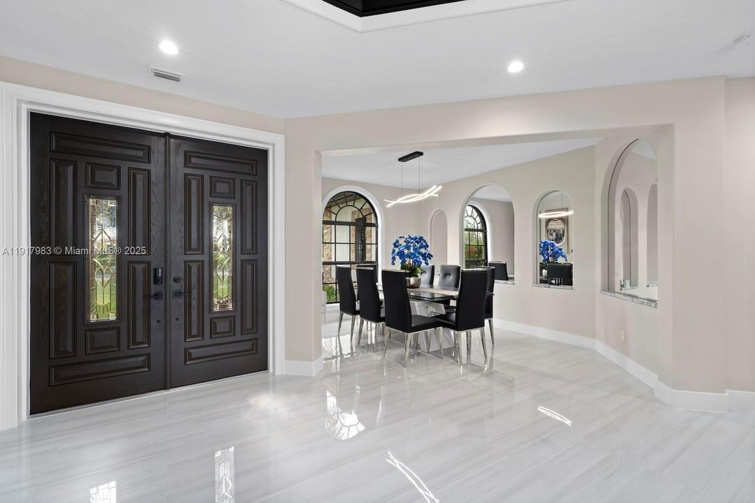 待售: $1,799,000 (4 贝兹, 4 浴室, 3400 平方英尺)