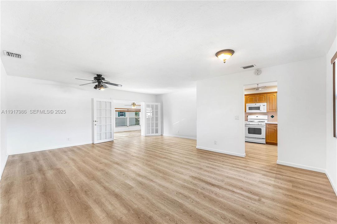 待售: $530,000 (3 贝兹, 2 浴室, 1612 平方英尺)