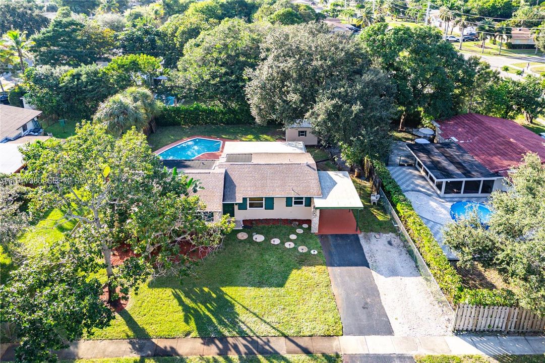 待售: $530,000 (3 贝兹, 2 浴室, 1612 平方英尺)