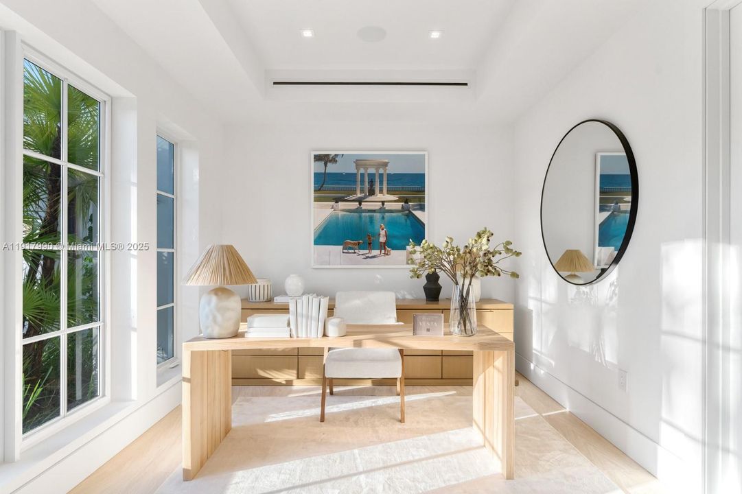 En Venta: $13,450,000 (4 camas, 4 baños, 4200 Pies cuadrados)