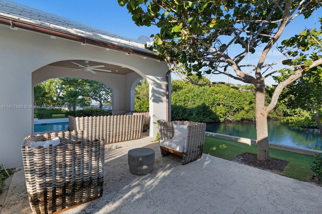 En Venta: $13,450,000 (4 camas, 4 baños, 4200 Pies cuadrados)