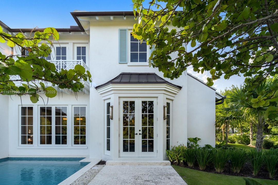 En Venta: $13,450,000 (4 camas, 4 baños, 4200 Pies cuadrados)