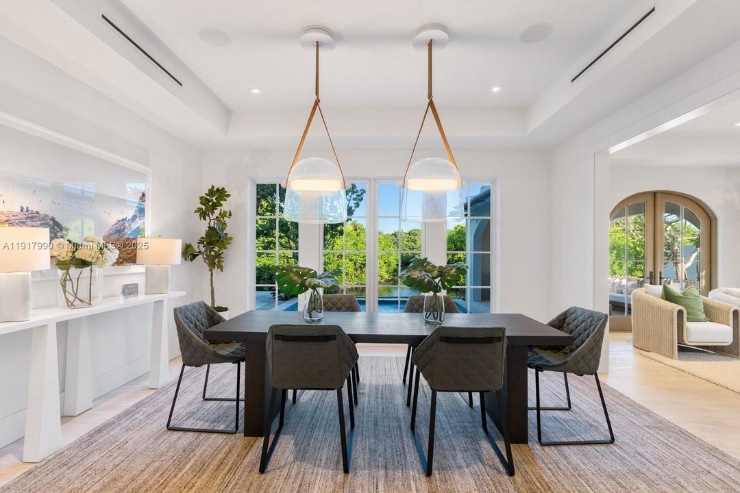 En Venta: $13,450,000 (4 camas, 4 baños, 4200 Pies cuadrados)