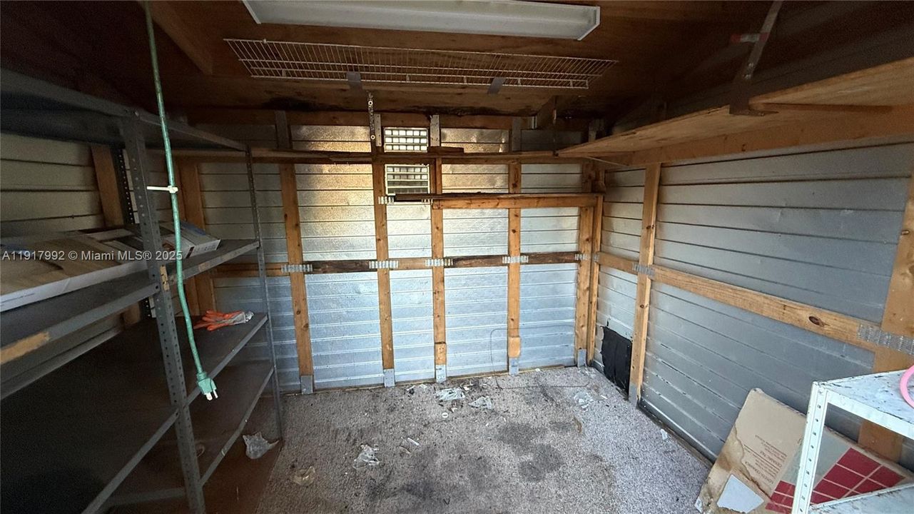 Под контрактом: $2,250 (2 спален, 1 ванн, 0 Квадратных фут)