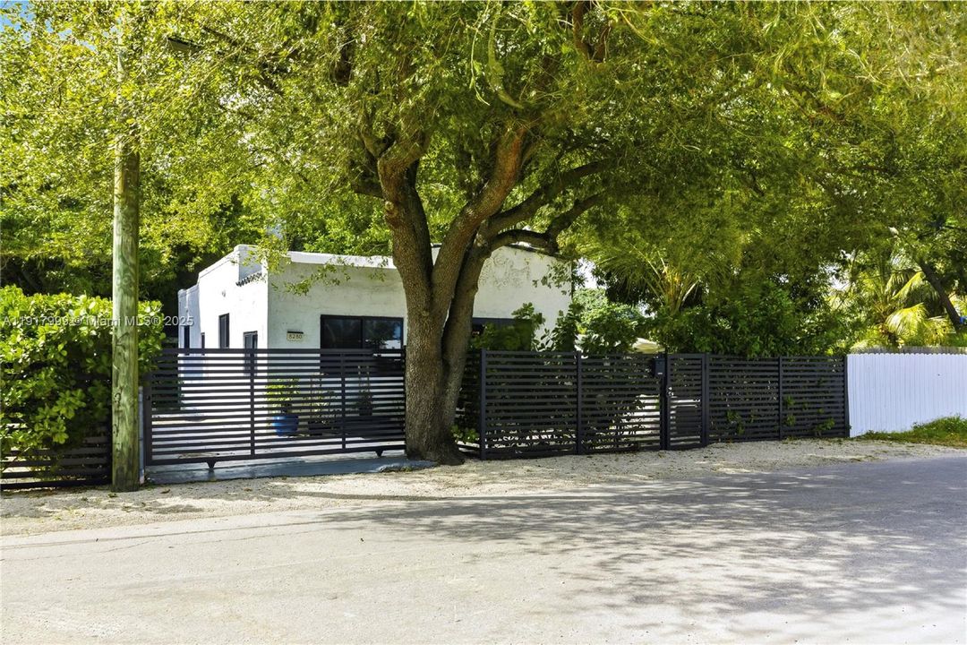 For Sale: $2,795,000 (0 beds, 0 baths, 0 Square Feet)