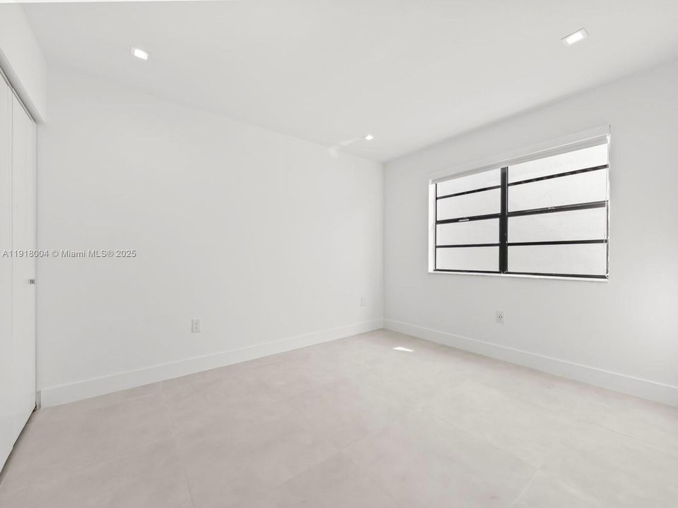 En Venta: $495,000 (3 camas, 2 baños, 1590 Pies cuadrados)