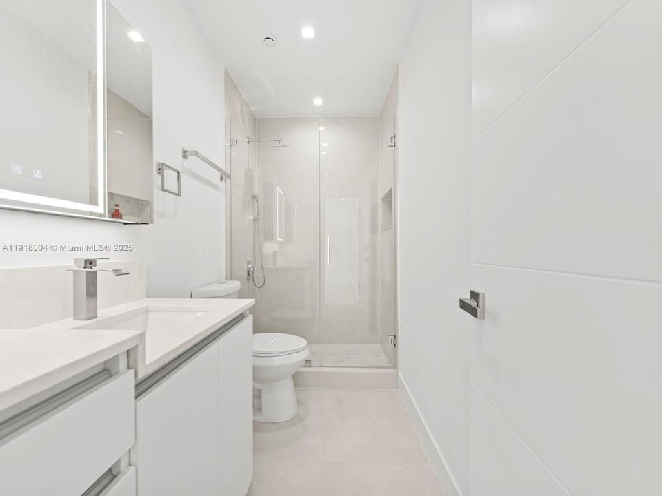 En Venta: $495,000 (3 camas, 2 baños, 1590 Pies cuadrados)