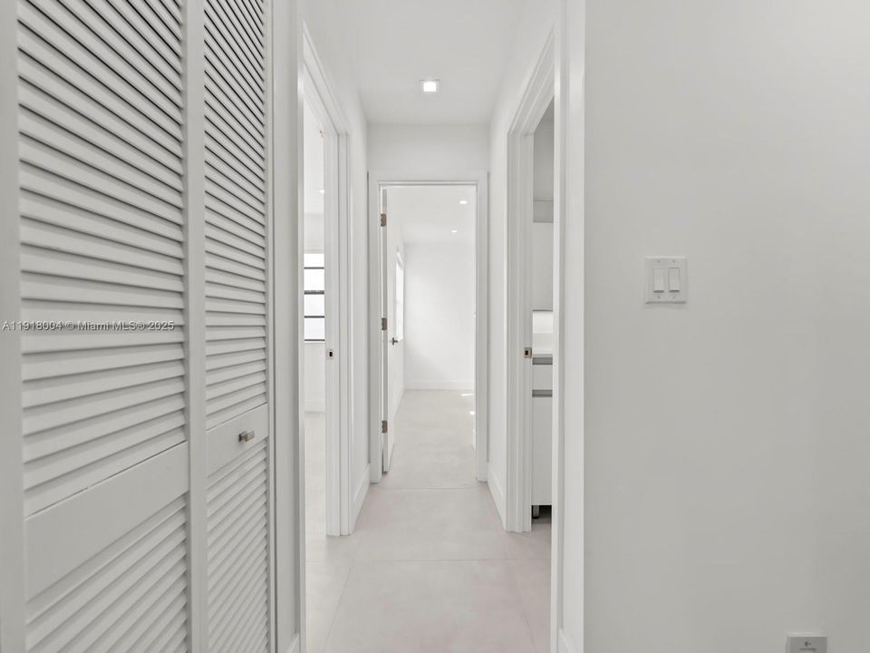 En Venta: $495,000 (3 camas, 2 baños, 1590 Pies cuadrados)