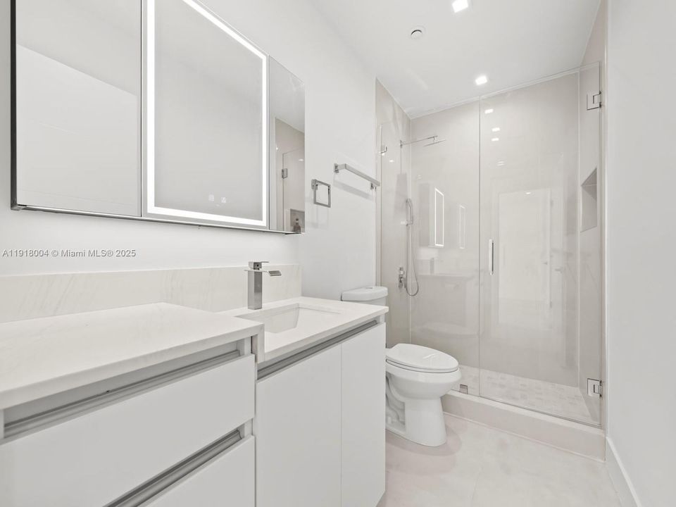 En Venta: $495,000 (3 camas, 2 baños, 1590 Pies cuadrados)