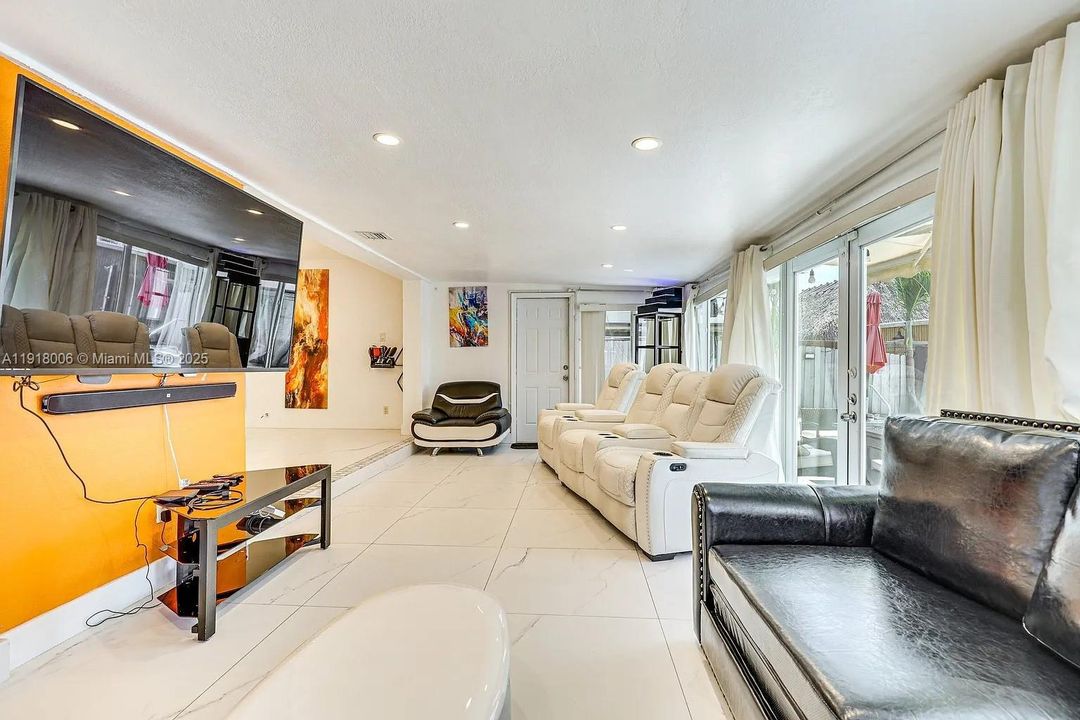 For Rent: $7,000 (2 beds, 2 baths, 0 Square Feet)