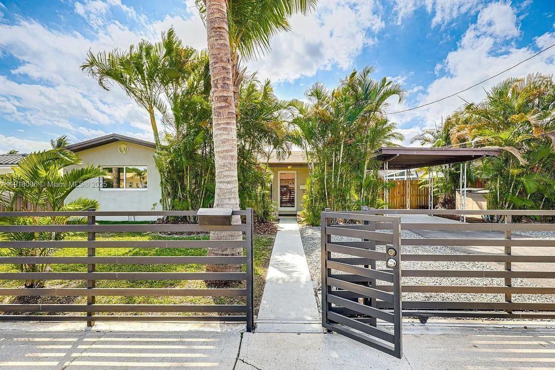 For Rent: $7,000 (2 beds, 2 baths, 0 Square Feet)