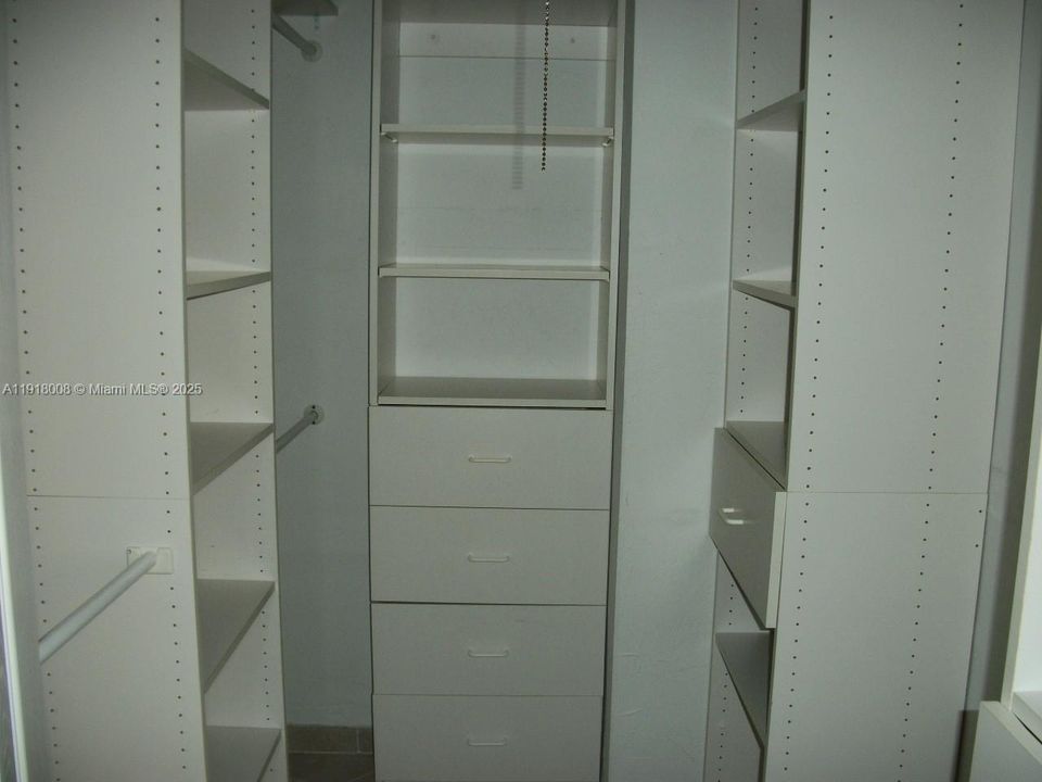 En Renta: $2,500 (1 camas, 1 baños, 1019 Pies cuadrados)