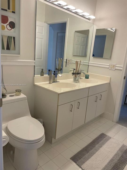 For Rent: $4,300 (3 beds, 2 baths, 2076 Square Feet)