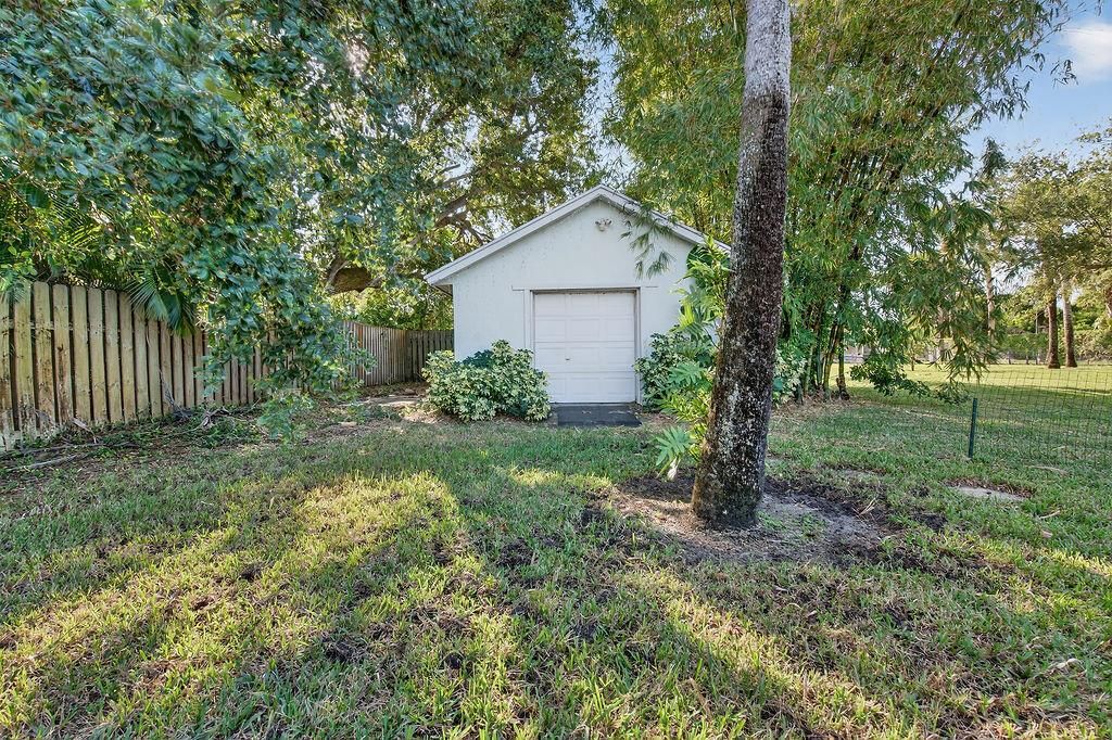 12063SIndianRiverDr_071