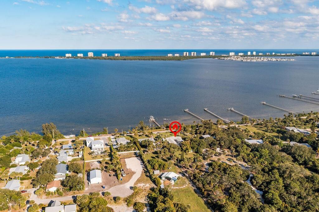 12063SIndianRiverDr_007