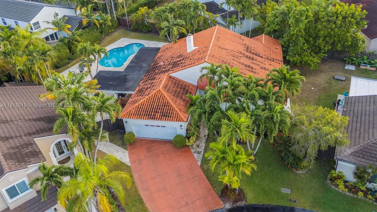 待售: $950,000 (4 贝兹, 3 浴室, 2109 平方英尺)