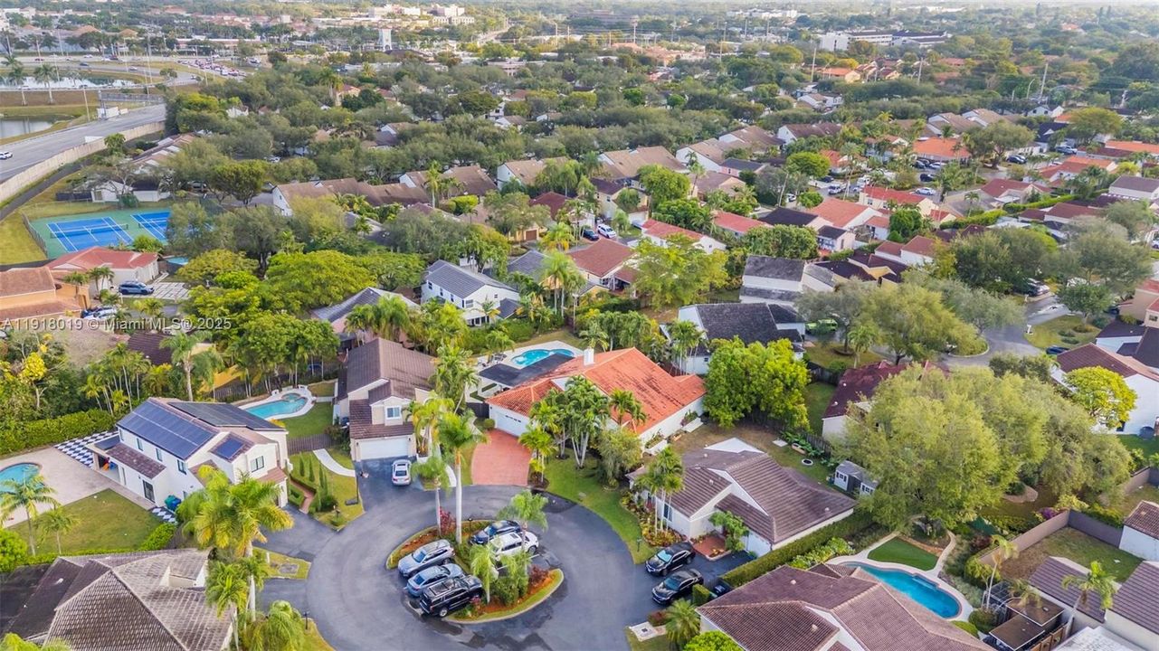 待售: $950,000 (4 贝兹, 3 浴室, 2109 平方英尺)