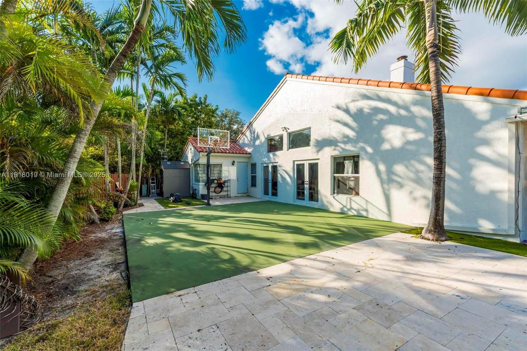 待售: $950,000 (4 贝兹, 3 浴室, 2109 平方英尺)