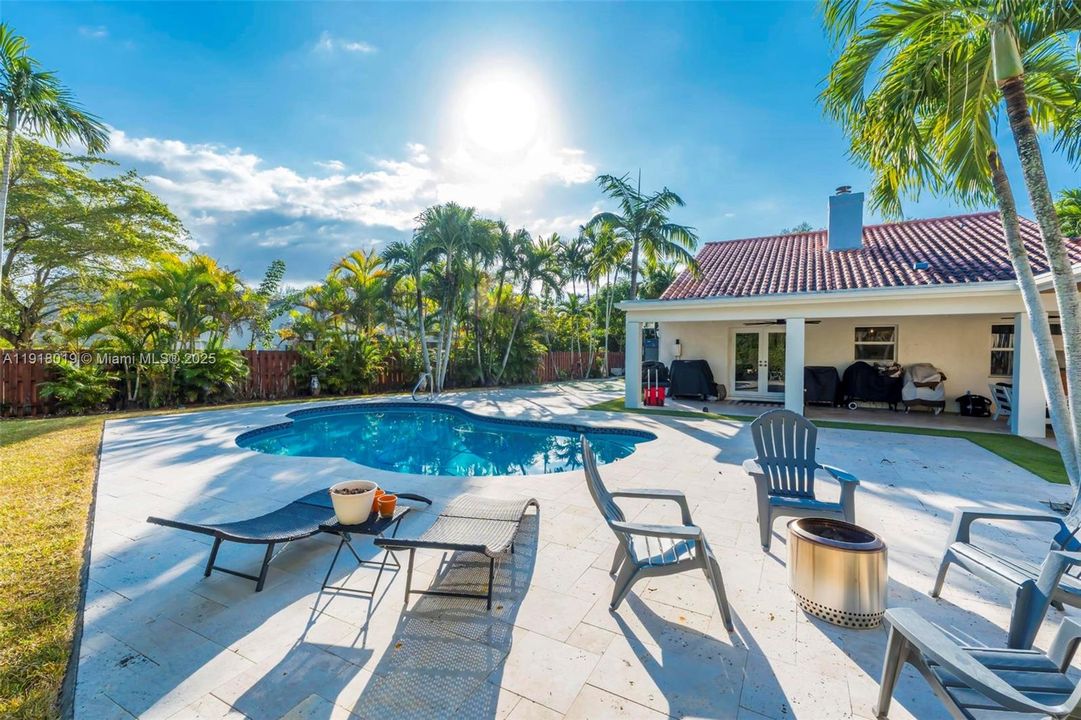 待售: $950,000 (4 贝兹, 3 浴室, 2109 平方英尺)