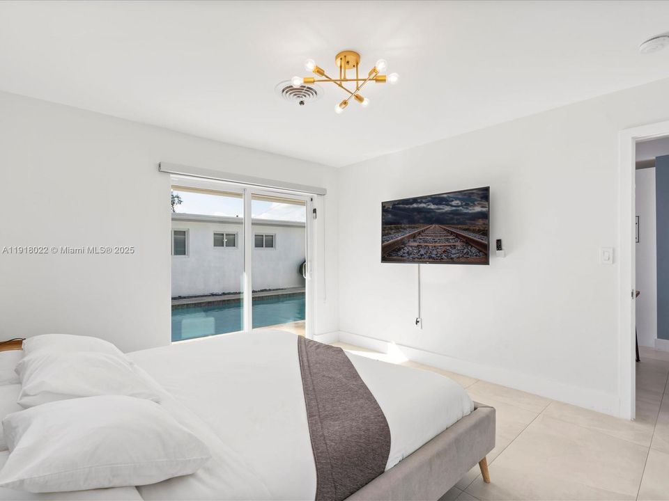 待售: $624,900 (0 贝兹, 0 浴室, 1359 平方英尺)