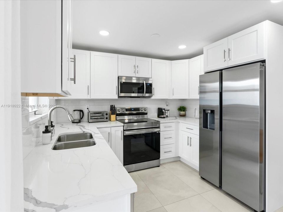 待售: $624,900 (0 贝兹, 0 浴室, 1359 平方英尺)