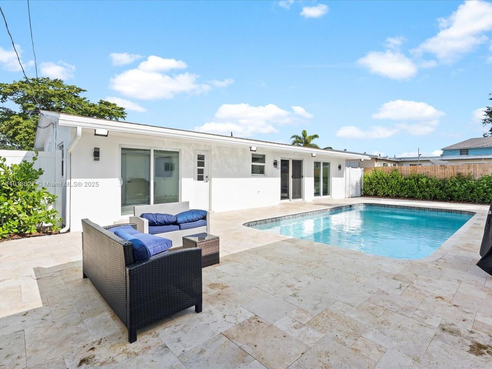 待售: $624,900 (0 贝兹, 0 浴室, 1359 平方英尺)