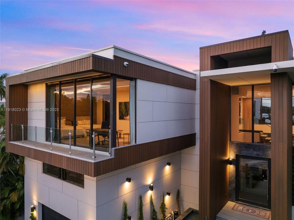 En Venta: $9,990,000 (5 camas, 5 baños, 5661 Pies cuadrados)