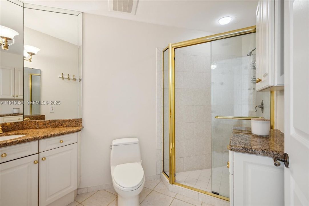 For Sale: $1,295,000 (2 beds, 2 baths, 1833 Square Feet)