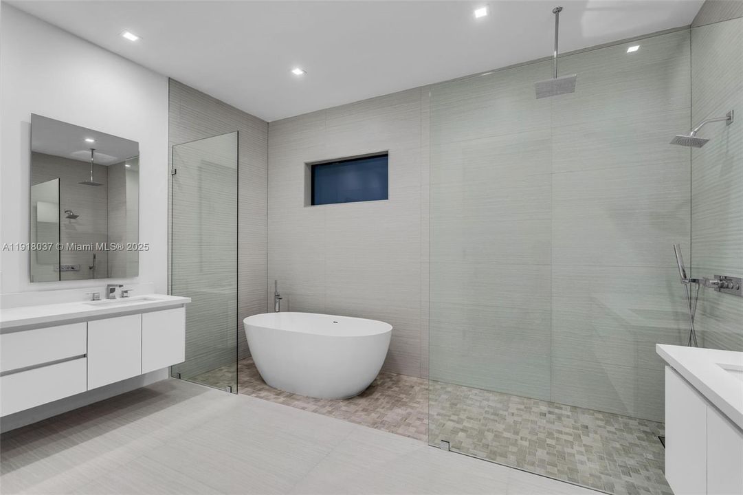 На продажу: $1,649,900 (5 спален, 4 ванн, 3226 Квадратных фут)