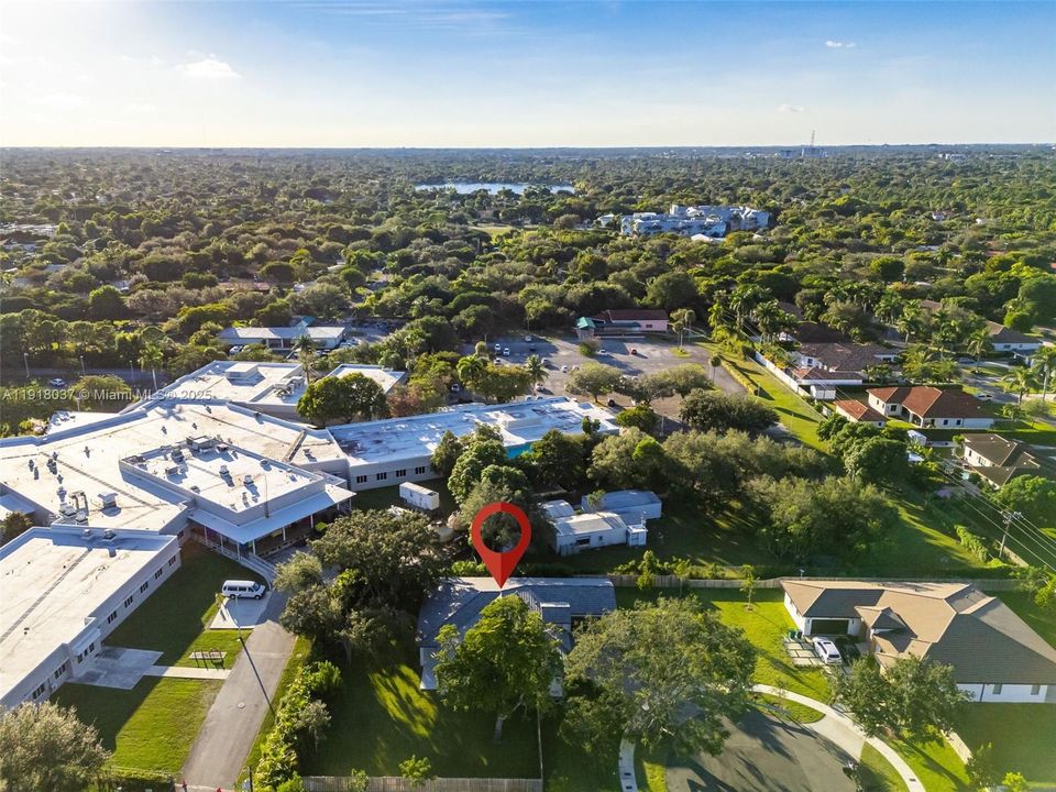 На продажу: $1,649,900 (5 спален, 4 ванн, 3226 Квадратных фут)