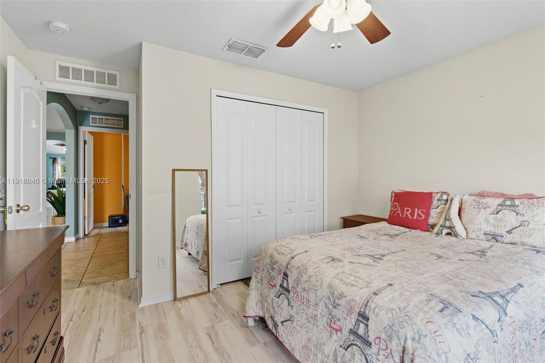 En Venta: $539,000 (4 camas, 2 baños, 0 Pies cuadrados)