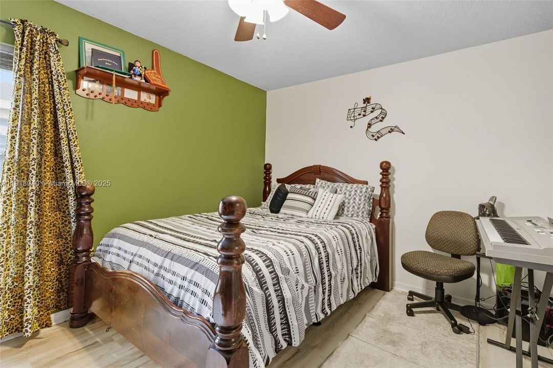 En Venta: $539,000 (4 camas, 2 baños, 0 Pies cuadrados)